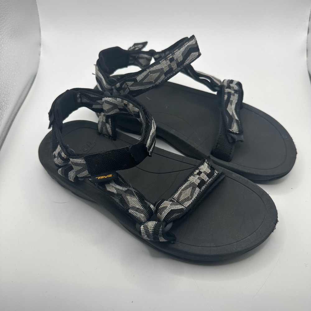 Teva Hurricane XLT2 Sandals Black Grey Geometric 1019390Y Youth 4 Womens 6